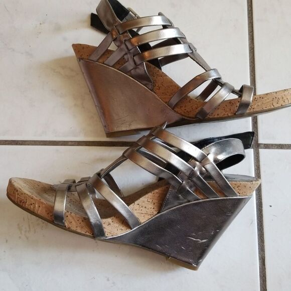 BCBGENERATION sandals - Picture 1 of 3
